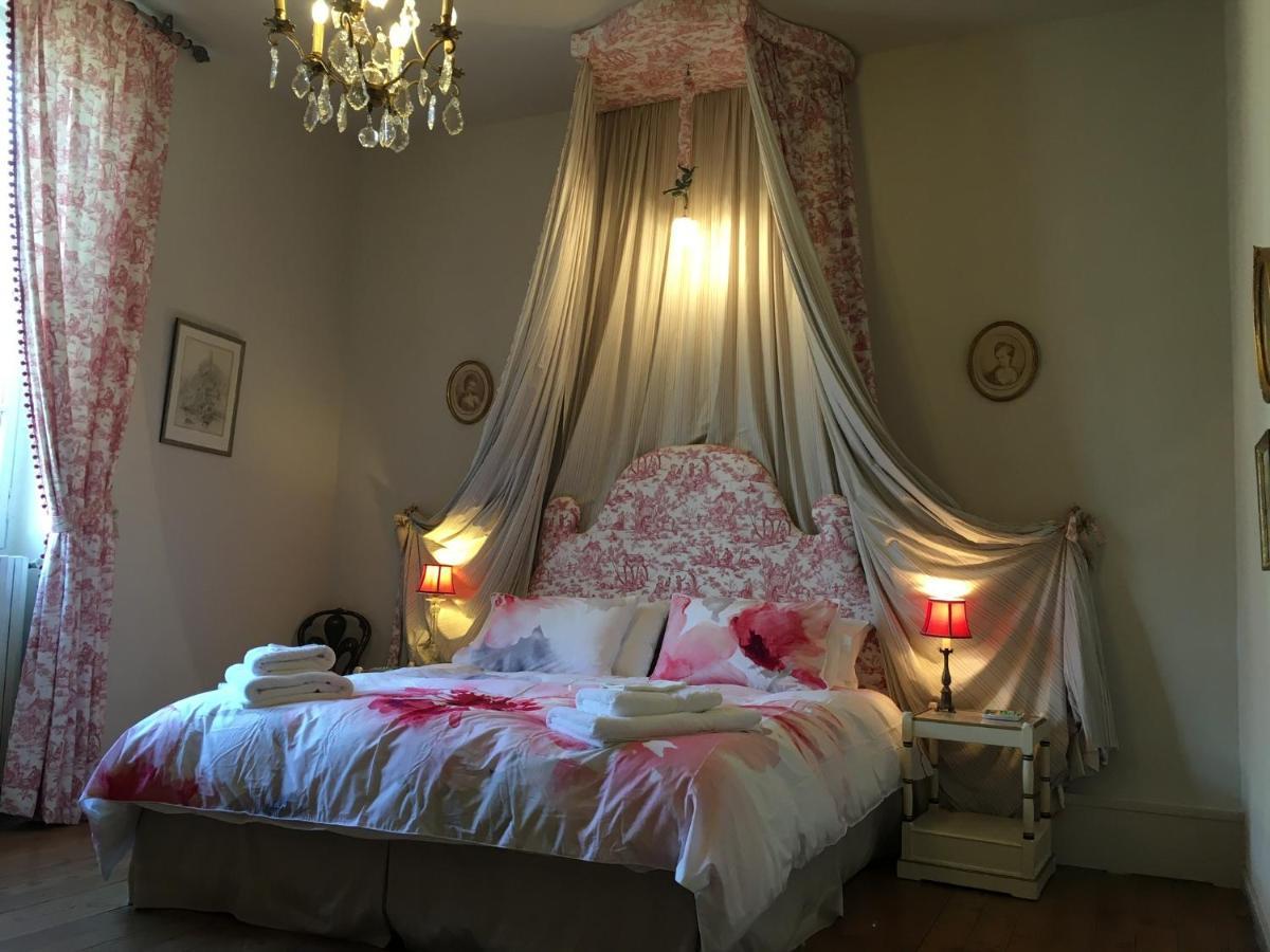 Cours De Thomazeau Bed and Breakfast Castillonnès Esterno foto