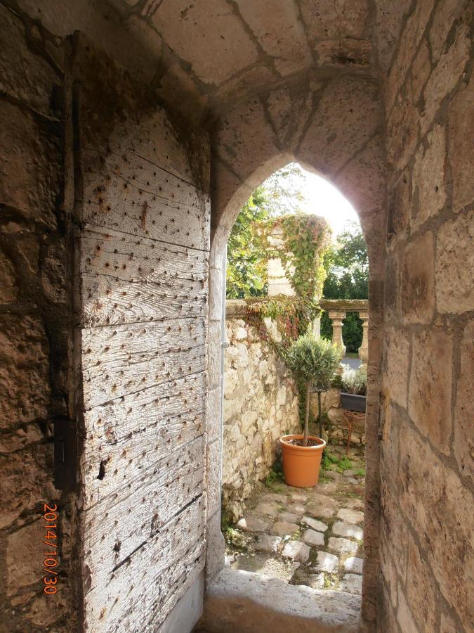 Cours De Thomazeau Bed and Breakfast Castillonnès Esterno foto