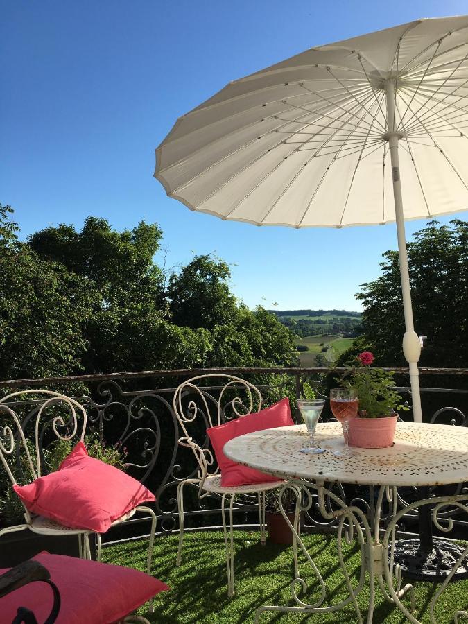 Cours De Thomazeau Bed and Breakfast Castillonnès Esterno foto